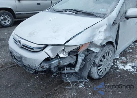 2013 Honda Insight Lx из США, поврежденный, VIN JHMZE2H57DS000607